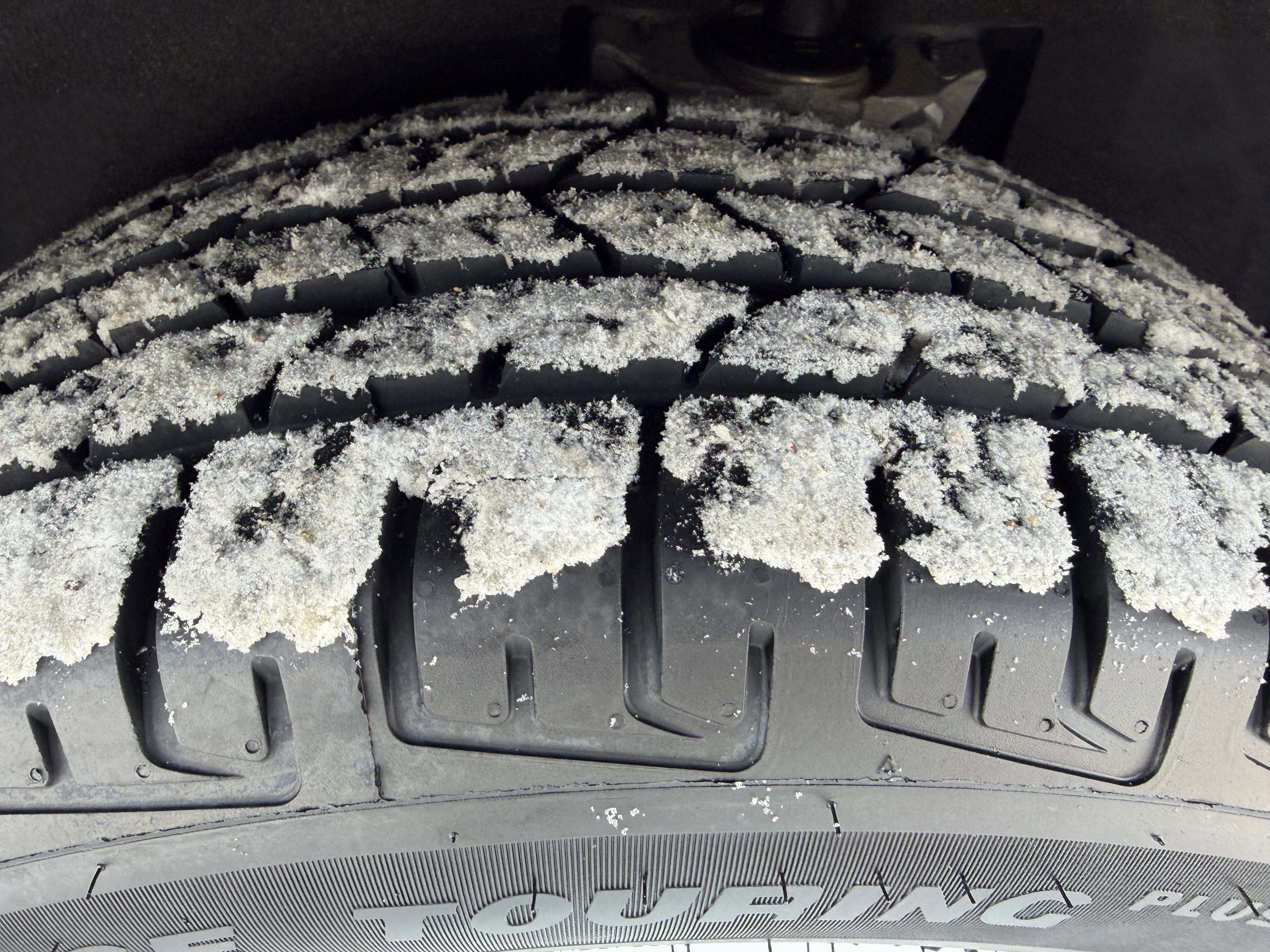 Certified 2024 Ford Edge SEL w/ Convenience Package image 21