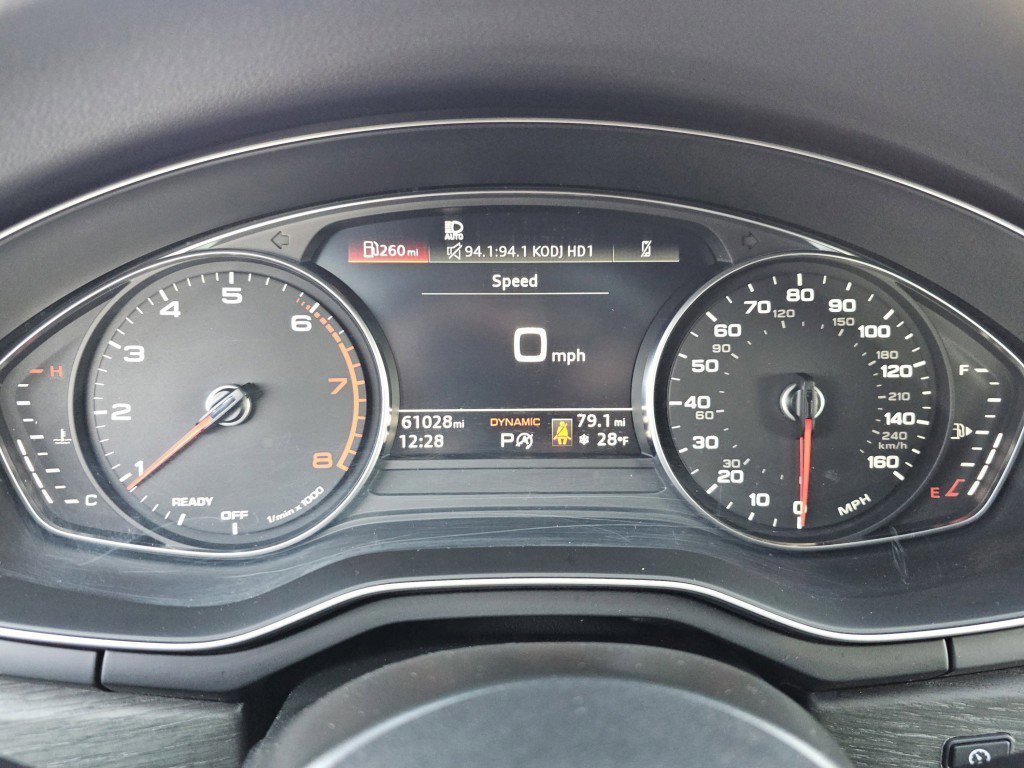 Used 2022 Audi A5 2.0T Premium image 30