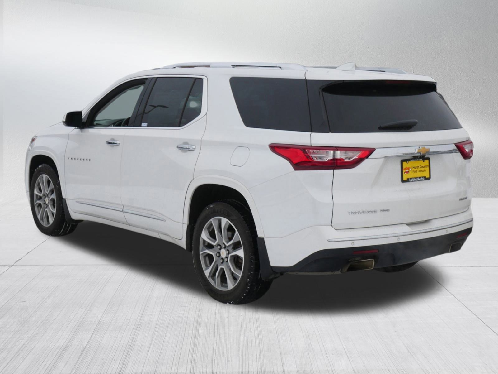 Used 2020 Chevrolet Traverse Premier image 3