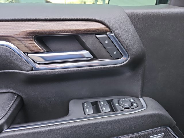 Used 2024 Chevrolet Silverado 1500 LT Trail Boss w/ Convenience Package II image 12