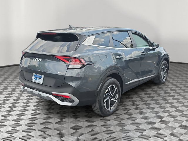 Used 2024 Kia Sportage LX AWD/4WD image 6