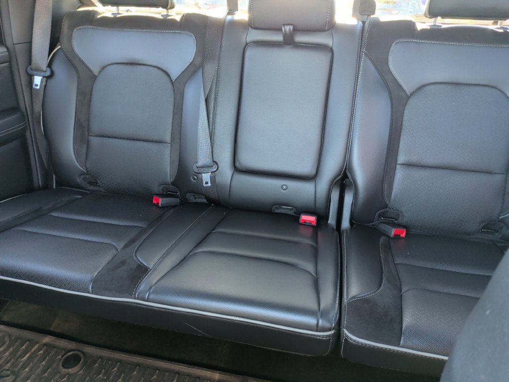 Used 2023 RAM 1500 Laramie AWD/4WD image 12
