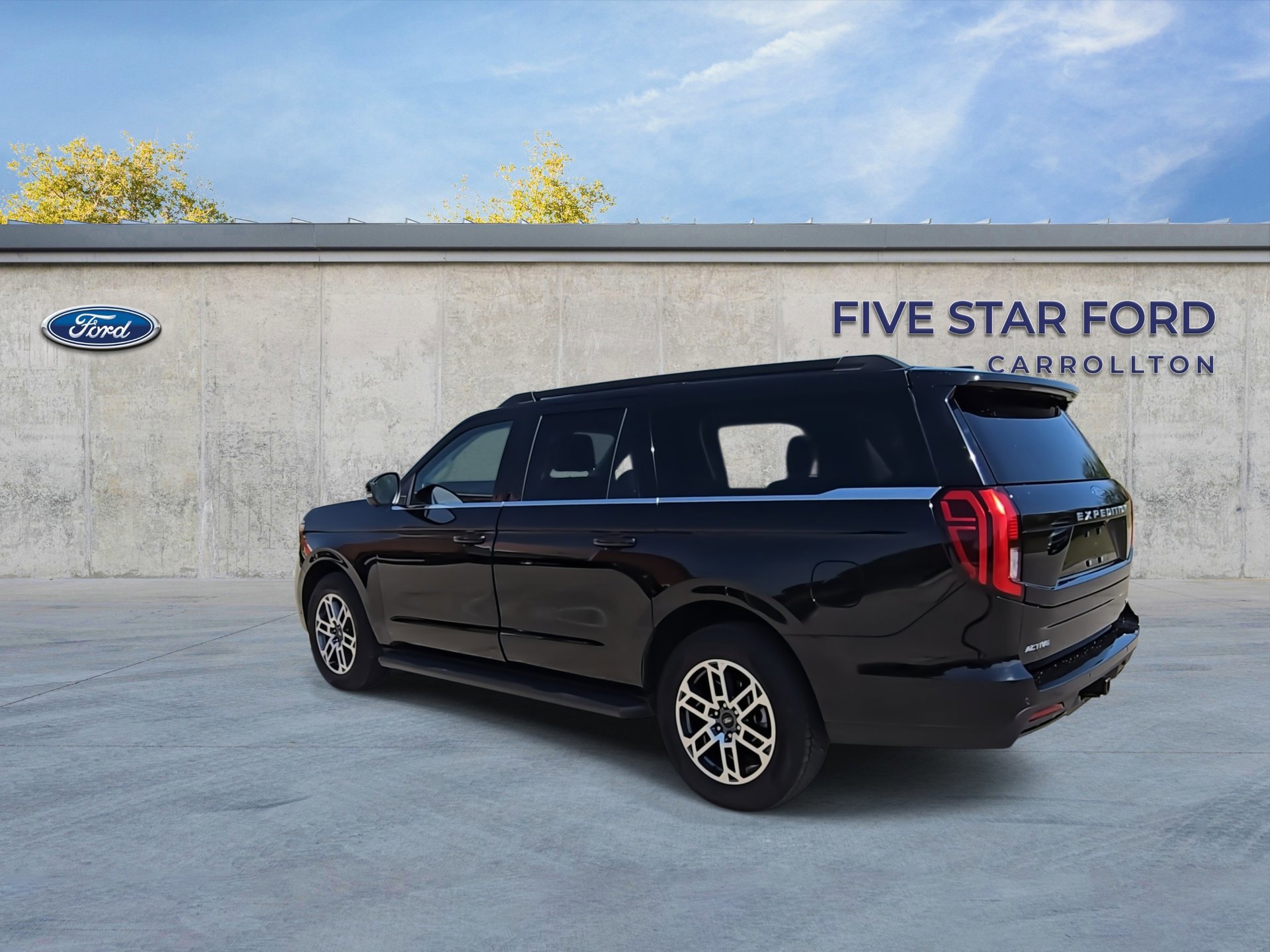 Certified 2025 Ford Expedition Max Active image 3