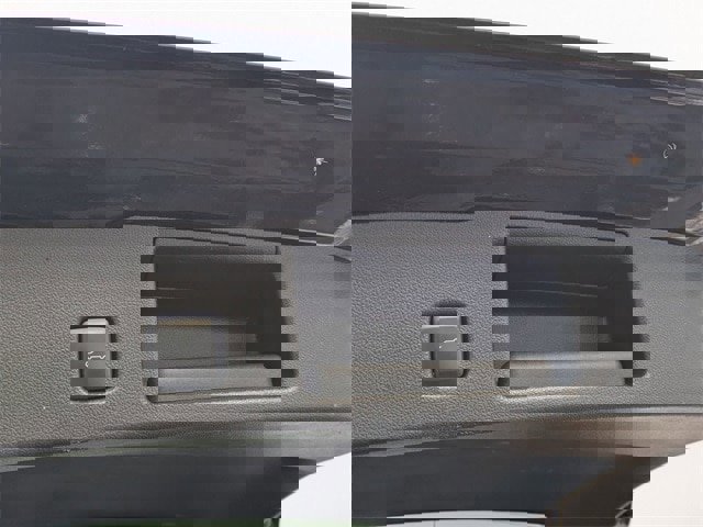 Certified 2021 Ford Escape SEL image 31