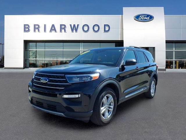 Certified 2023 Ford Explorer XLT w/ Equipment Group 202A