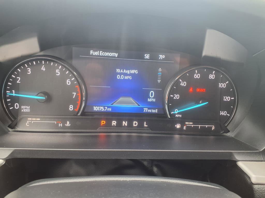 Certified 2022 Ford Explorer XLT w/ Equipment Group 202A image 16