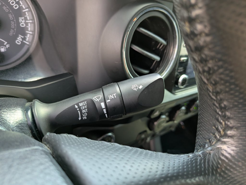 Used 2021 Toyota Tacoma TRD Off-Road RWD image 34