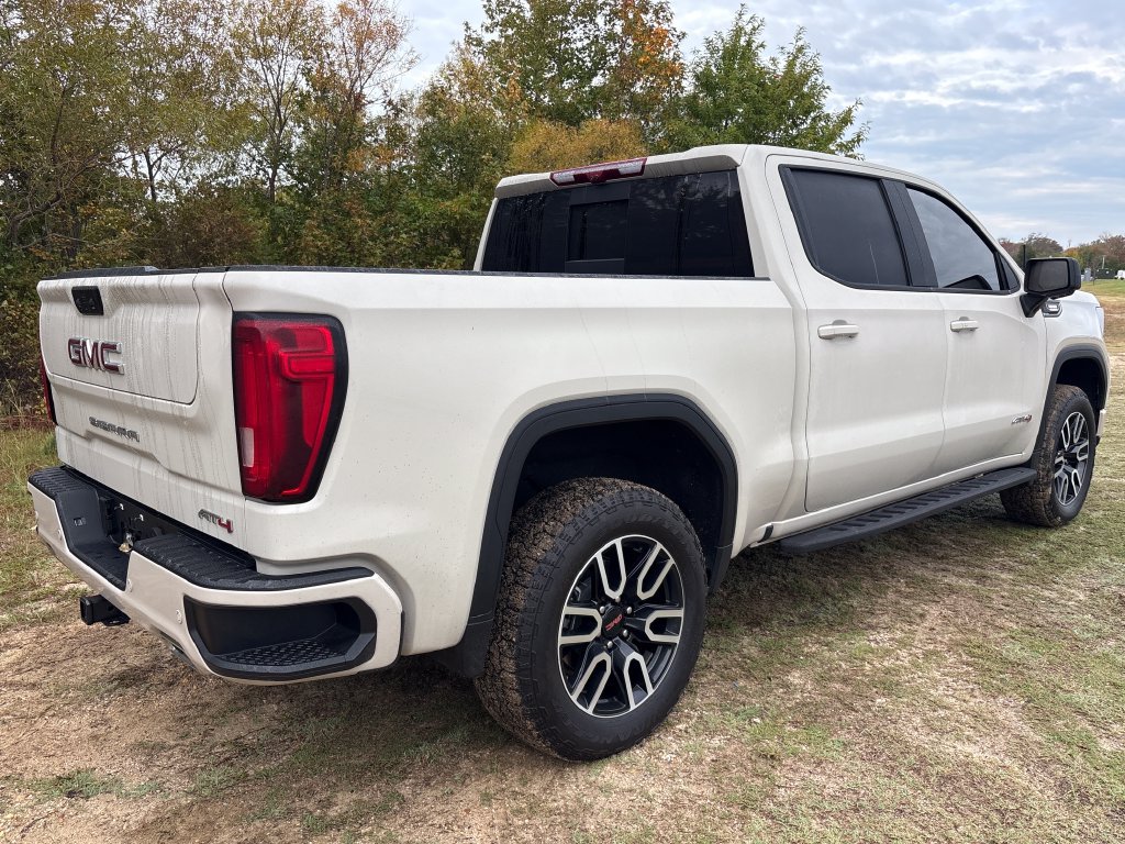 Used 2026 GMC Sierra 1500 AT4 w/ AT4 Premium Package AWD/4WD image 21