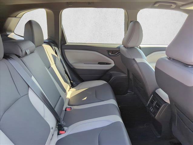 Used 2025 Subaru Forester Limited AWD/4WD image 22