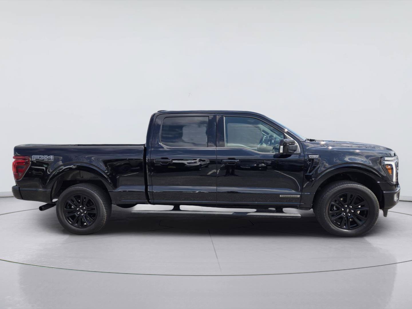 Certified 2025 Ford F150 Platinum w/ FX4 Off-Road Package AWD/4WD image 4