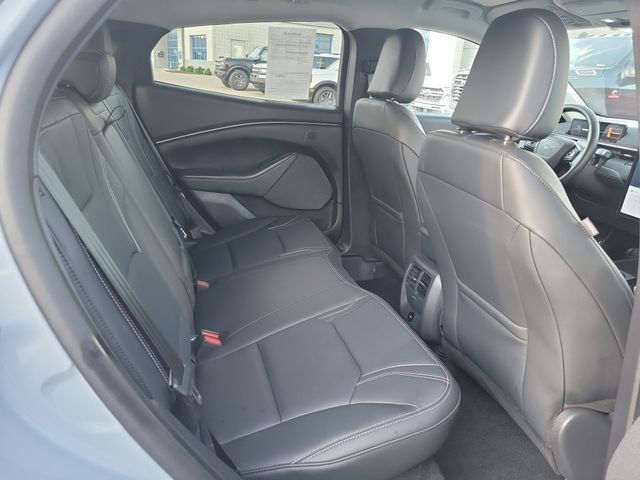 Certified 2025 Ford Mustang Mach-E Premium AWD/4WD image 24