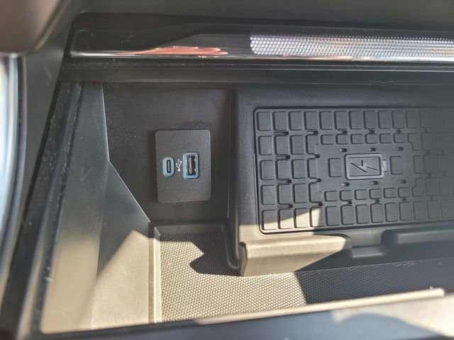 Certified 2024 Ford F150 Platinum w/ Equipment Group 702A High image 25