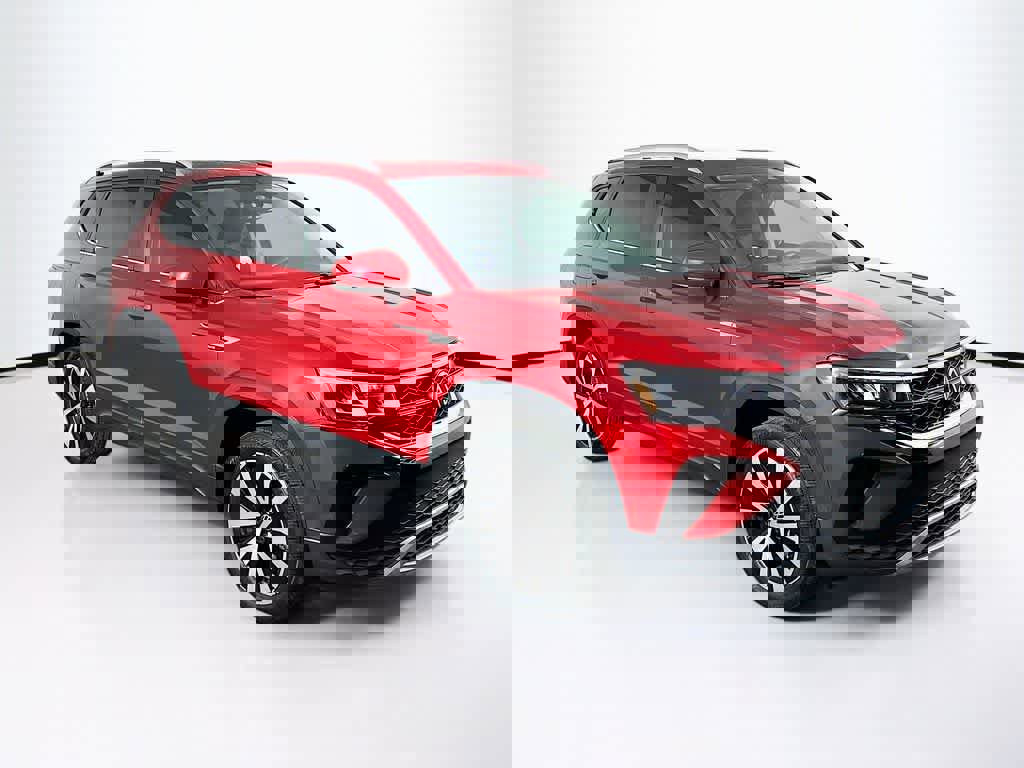 Used 2023 Volkswagen Taos SE w/ Panoramic Sunroof Package image 24