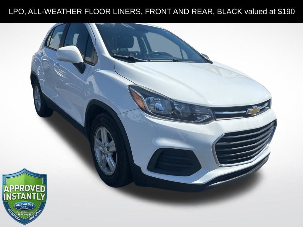 Used 2020 Chevrolet Trax LS image 1