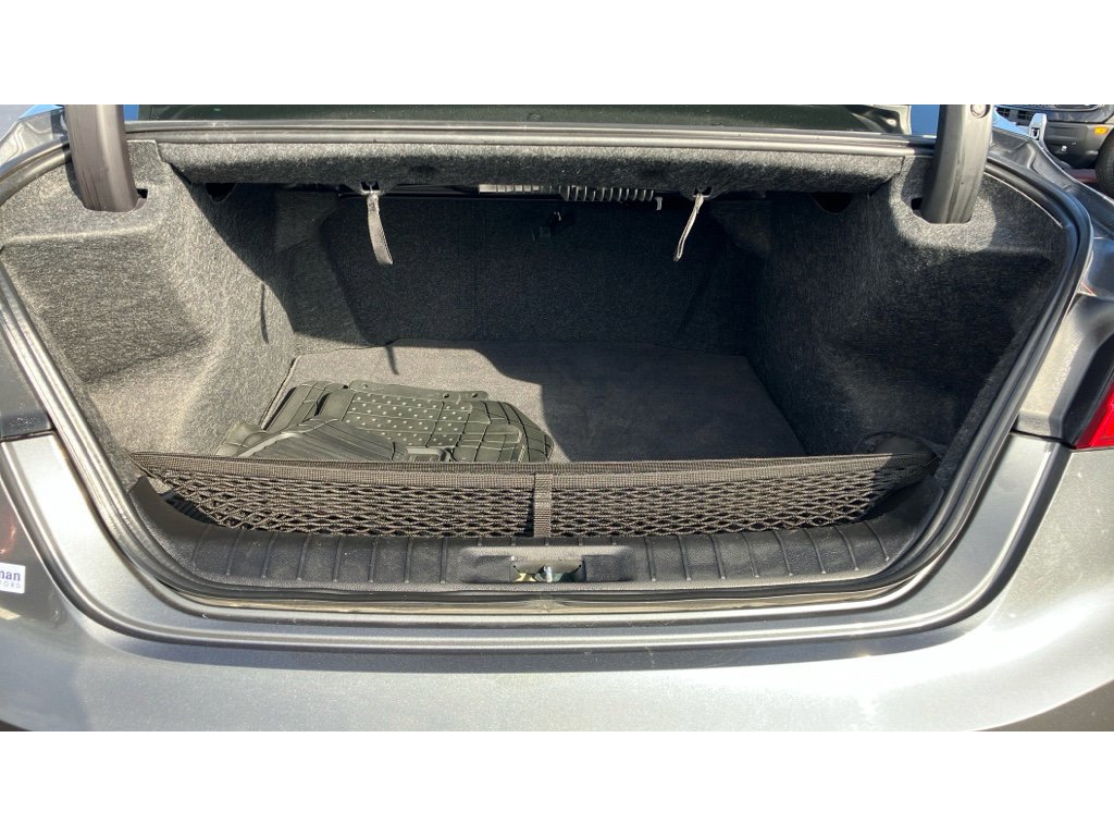 Used 2018 Nissan Maxima SR image 33