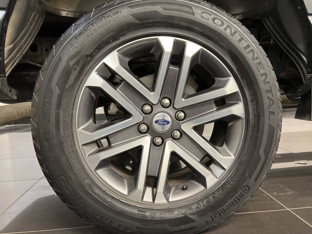 Certified 2021 Ford F150 XL w/ STX Appearance Package image 7