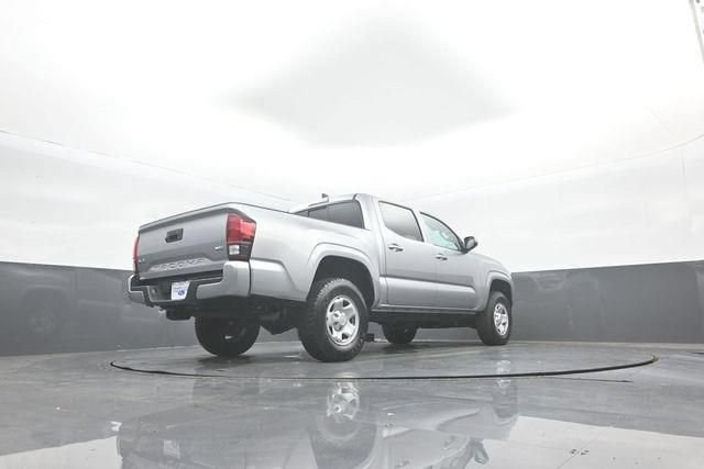 Used 2023 Toyota Tacoma SR AWD/4WD image 43