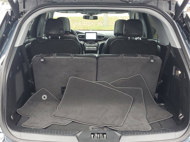 Certified 2022 Ford Explorer Limited w/ Equipment Group 301A image 34