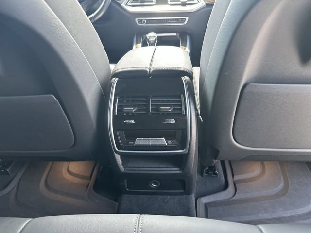Used 2021 BMW X5 xDrive45e w/ M Sport Package AWD/4WD image 25