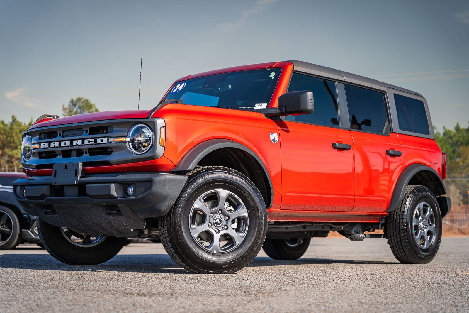 Certified 2024 Ford Bronco Big Bend image 3