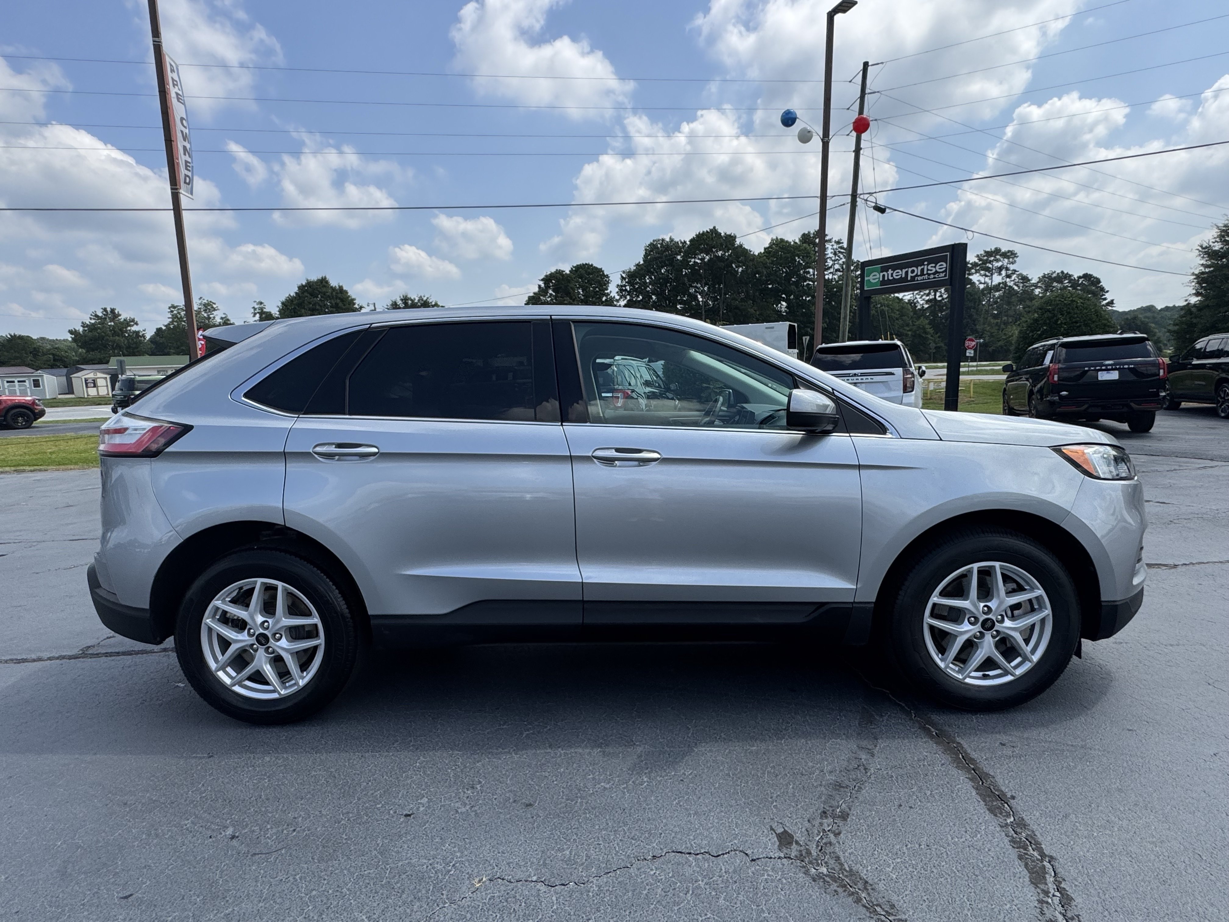 Certified 2024 Ford Edge SEL AWD/4WD image 3