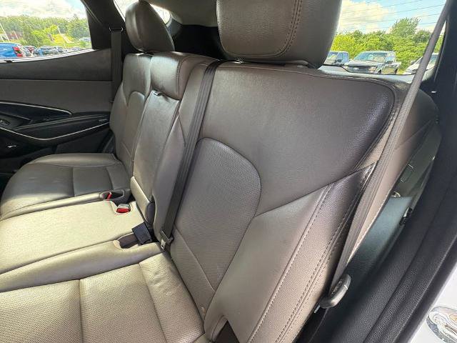 Used 2017 Hyundai Santa Fe Sport w/ 2.4L Tech Package 04 AWD/4WD image 23