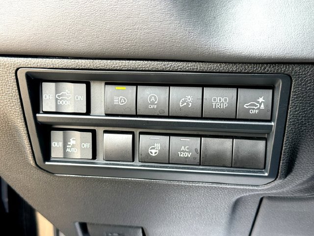 Used 2024 Toyota Tundra Platinum AWD/4WD image 15