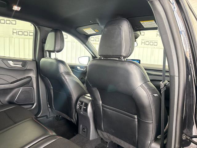 Certified 2025 Ford Escape ST-Line AWD/4WD image 24