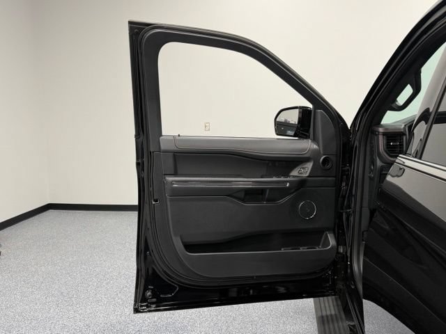 Certified 2024 Ford Expedition Max Limited AWD/4WD image 13