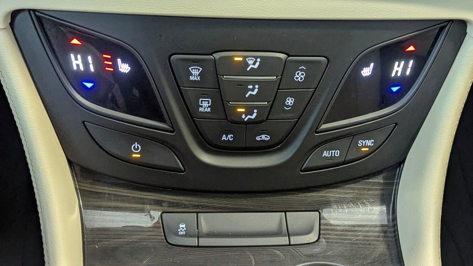 Used 2020 Buick Envision Preferred image 28