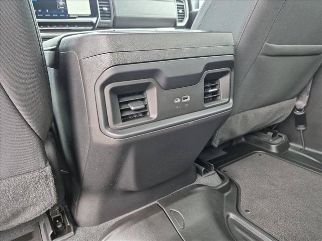 Used 2023 Chevrolet Silverado 1500 LT Trail Boss w/ Protection Package AWD/4WD image 17