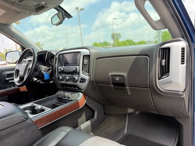Used 2018 GMC Sierra 1500 SLT w/ SLT Premium Package AWD/4WD image 17