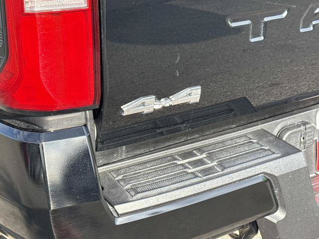 Used 2026 Toyota Tacoma SR5 AWD/4WD image 10