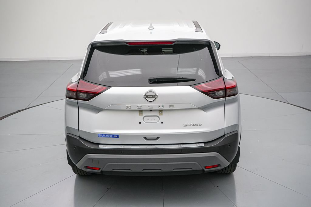 Used 2023 Nissan Rogue SV AWD/4WD image 5