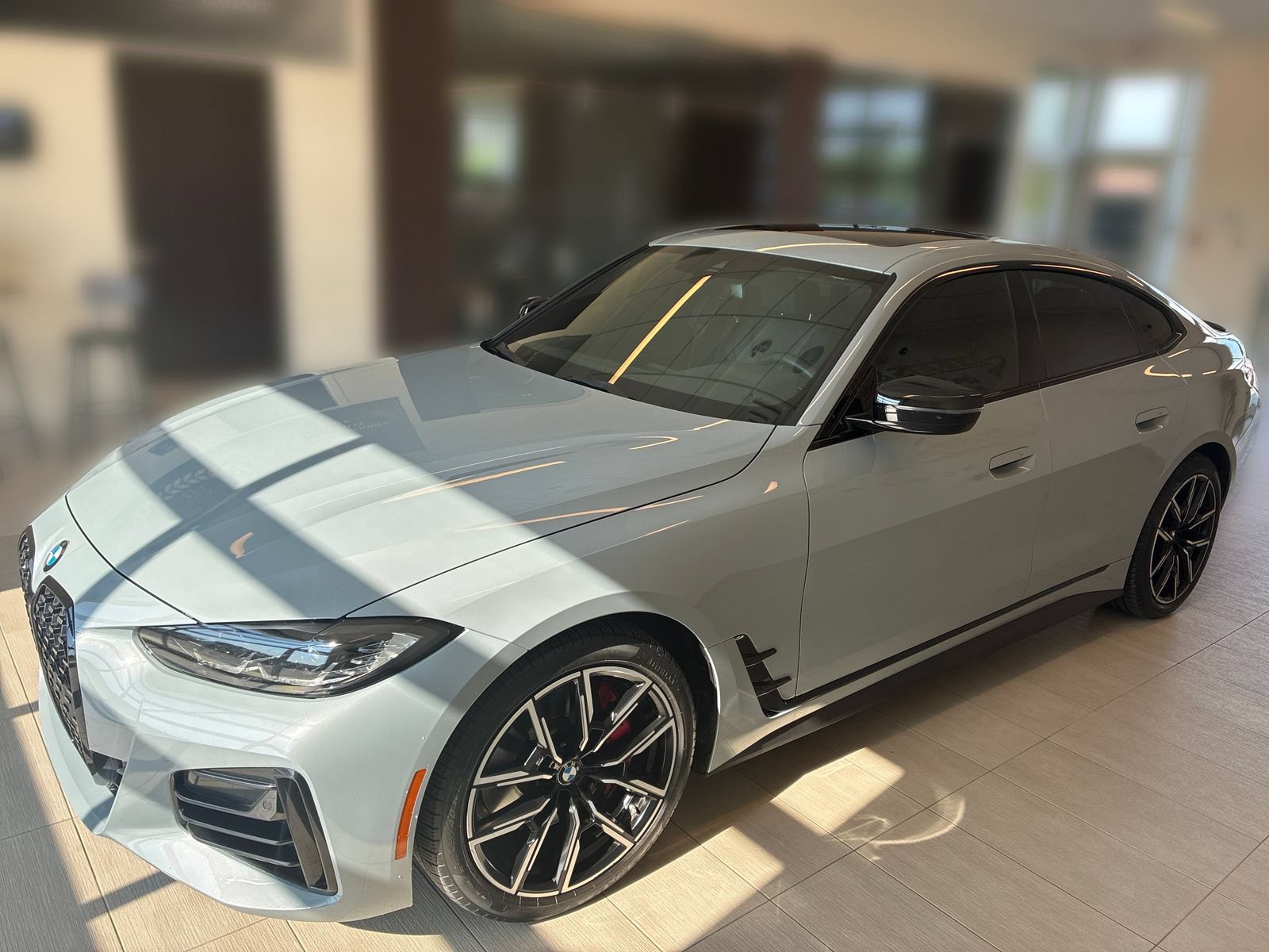 Used 2023 BMW 430i Gran Coupe xDrive w/ M Sport Package AWD/4WD image 4