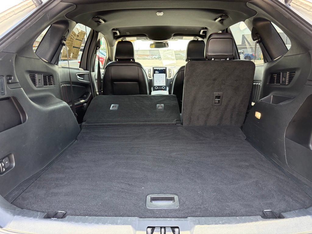 Certified 2022 Ford Edge ST-Line AWD/4WD image 31