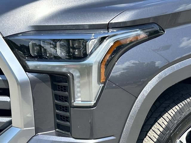 Used 2024 Toyota Tundra Limited AWD/4WD image 9