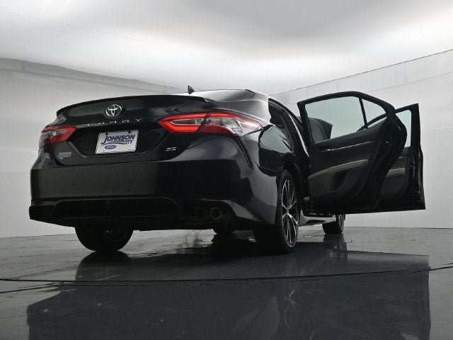 Used 2020 Toyota Camry SE FWD image 52