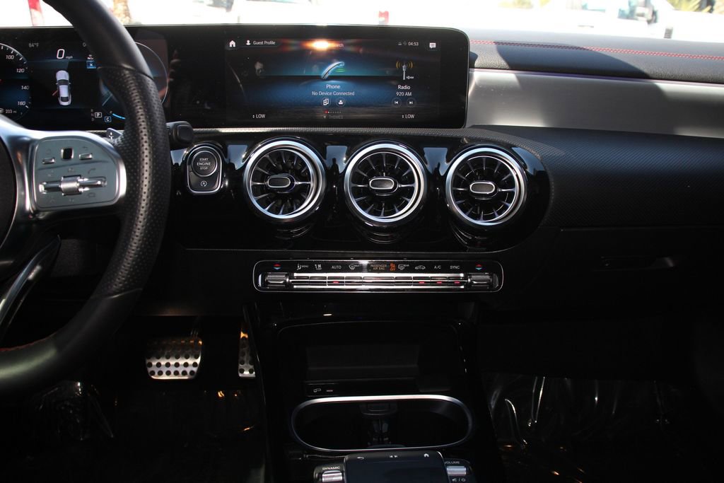 Used 2023 Mercedes-Benz CLA 250 image 18
