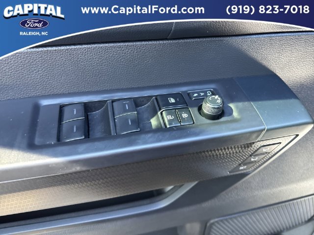 Used 2025 Toyota Sequoia TRD Pro AWD/4WD image 21