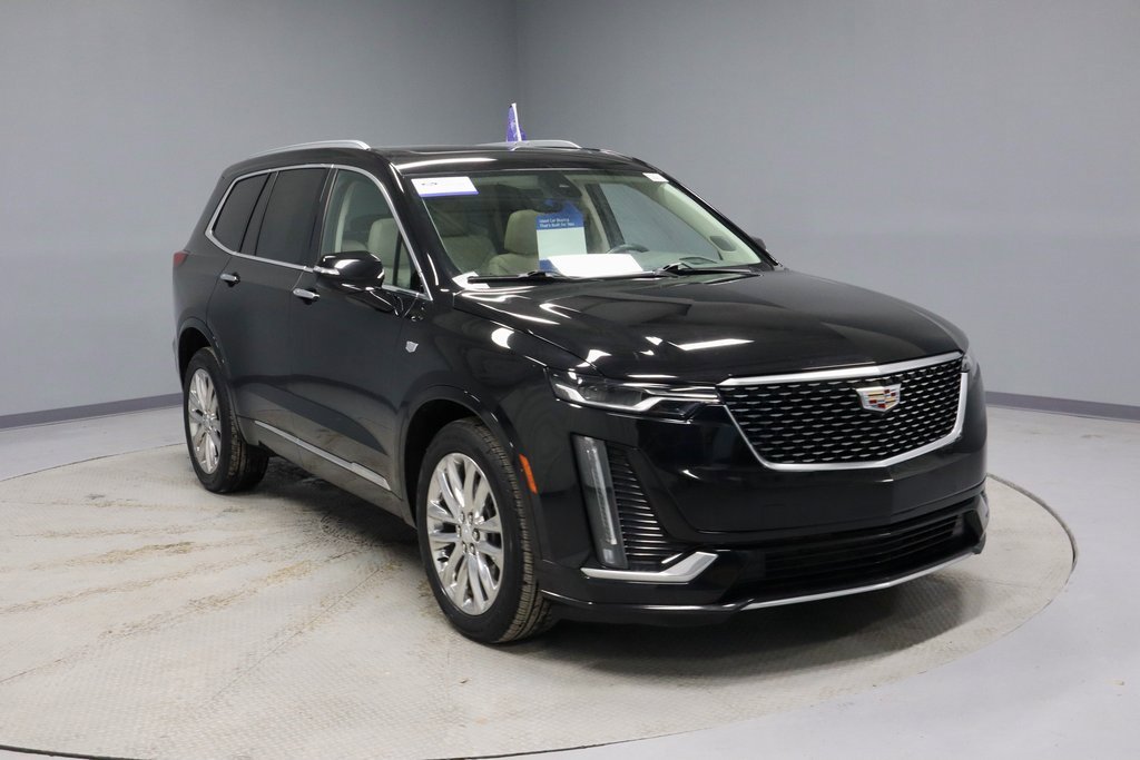 Used 2023 Cadillac XT6 Premium Luxury w/ Technology Package image 1