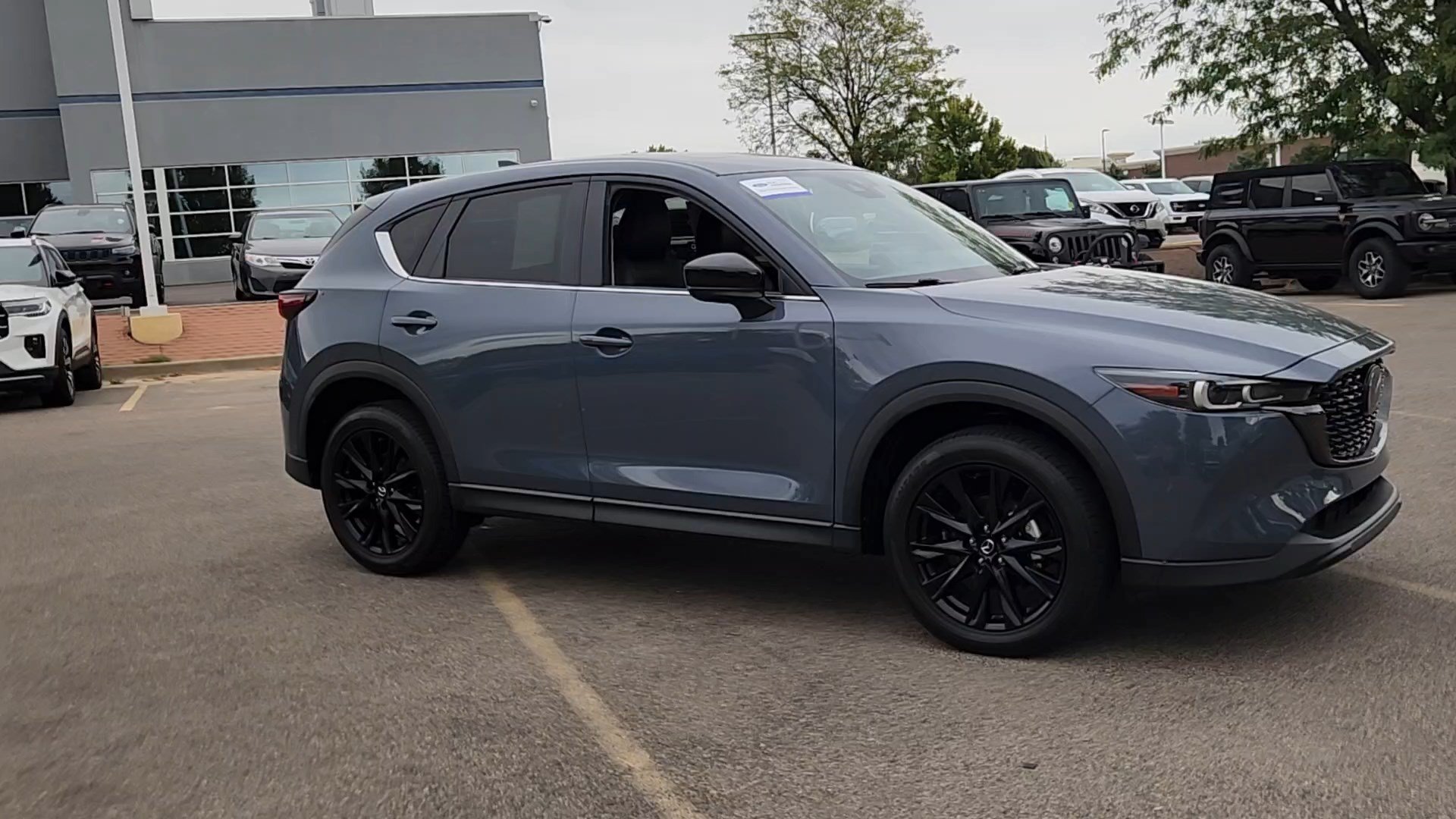 Used 2025 MAZDA CX-5 Carbon Edition AWD/4WD image 9