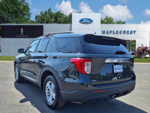 Certified 2022 Ford Explorer XLT w/ Class IV Trailer Tow Package image 3