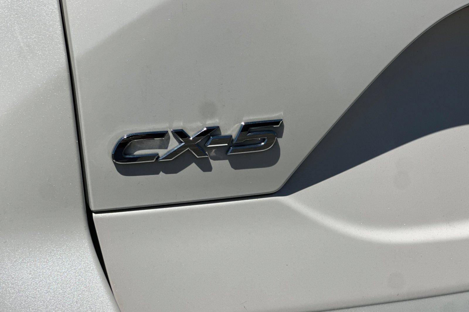 Used 2017 MAZDA CX-5 Touring w/ Preferred Equipment Package FWD image 53