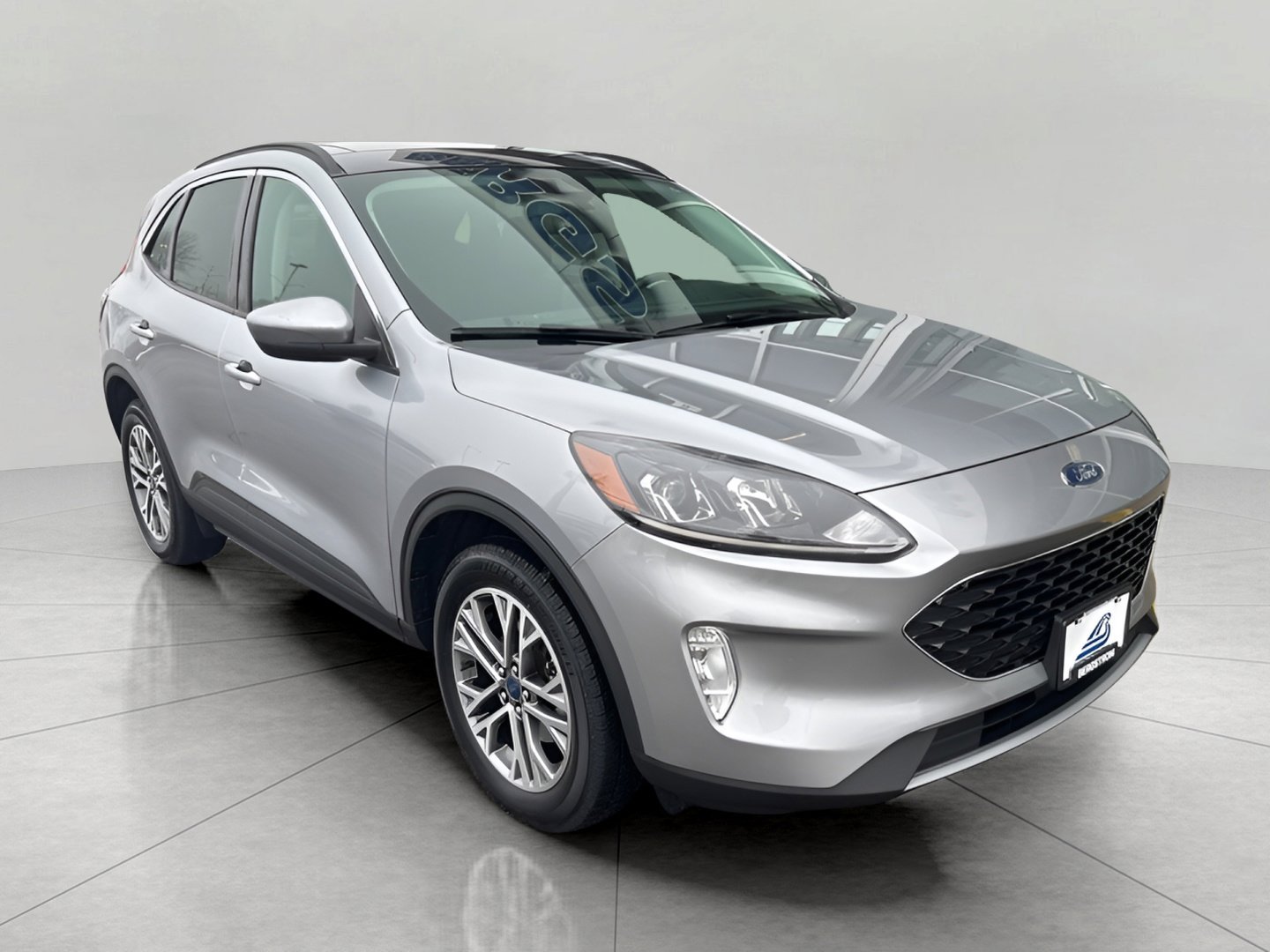 Certified 2022 Ford Escape SEL image 1