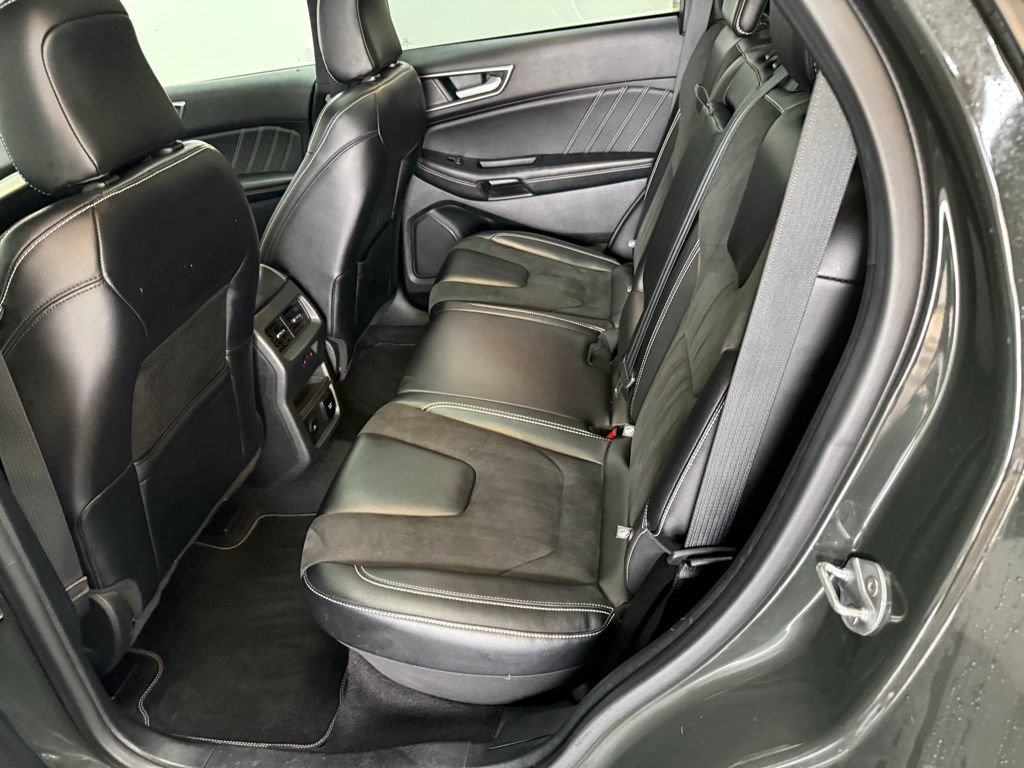 Certified 2022 Ford Edge ST w/ Equipment Group 401A image 44