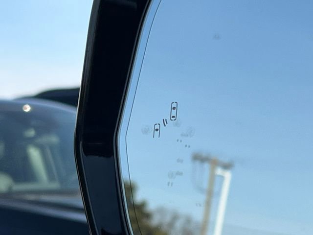 Used 2025 Toyota Tundra Limited image 46