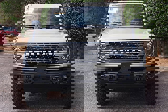Certified 2025 Ford Bronco Badlands image 8