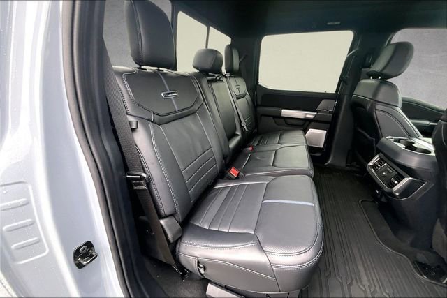 Certified 2025 Ford F250 Platinum w/ FX4 Off-Road Package image 28