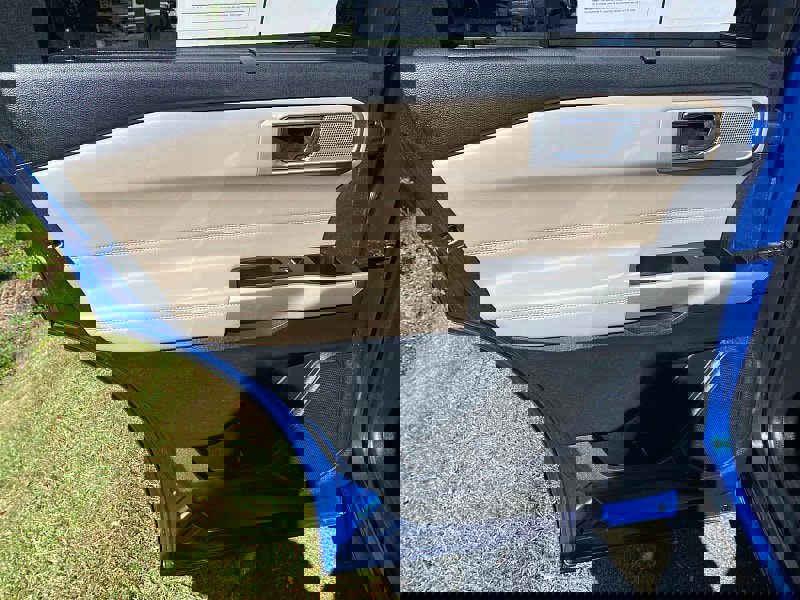 Certified 2021 Ford Explorer Limited w/ Equipment Group 301A image 43